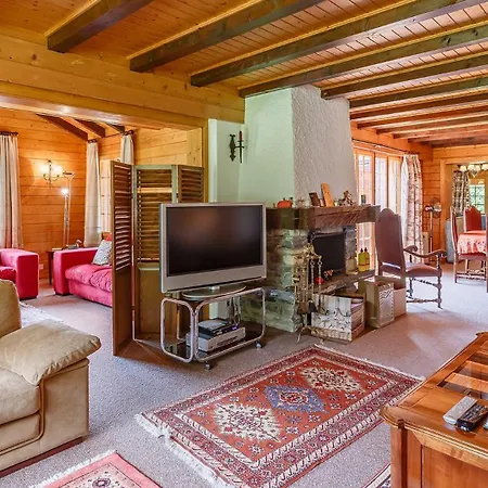 Villa 6br Chalet In Area Of Villars *